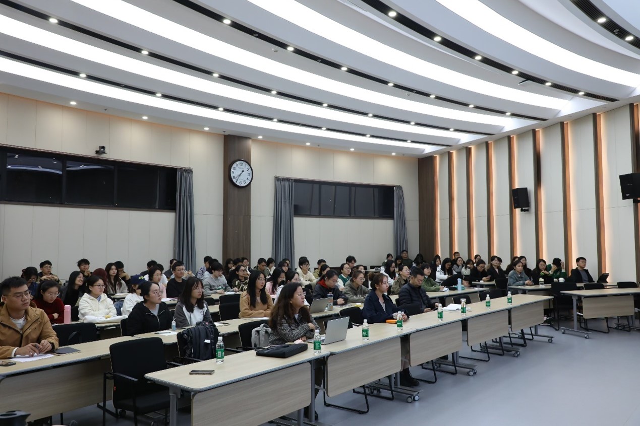 三晋法学讲坛第202414期：丁杰律师学术报告会成功举行